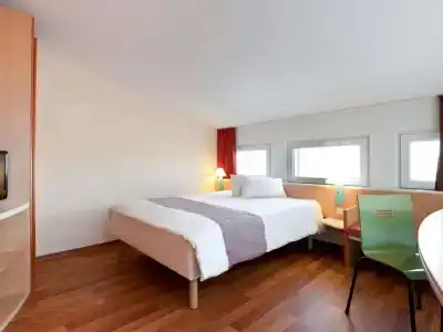 ibis Berlin Ostbahnhof - 35