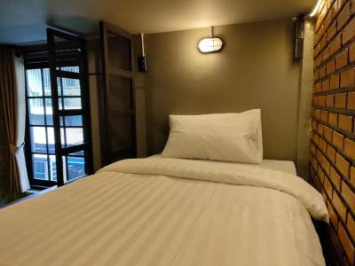 Premier Hostel Chiang Mai - 27