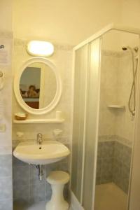Lory & My Wellness Spa - 30