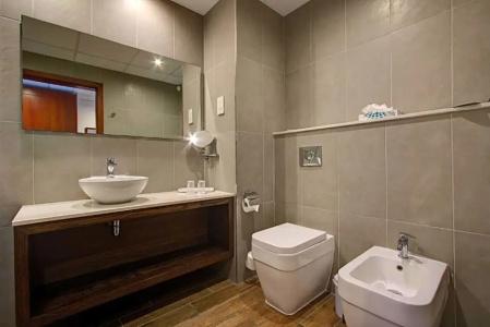 Golden Tulip Vivaldi - 36