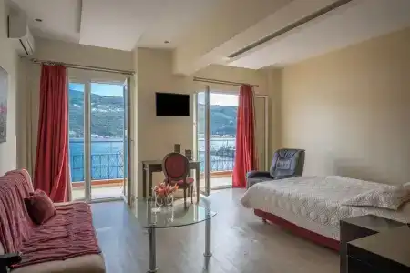 Samos City - 202
