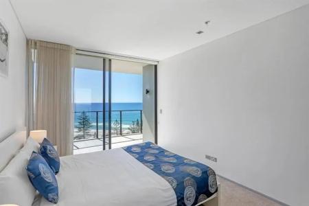 Ambience on Burleigh Beach - 182