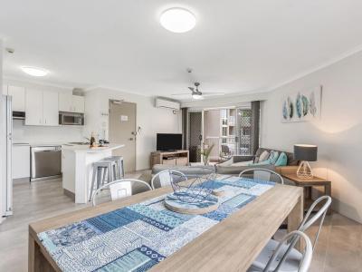 Markham Court - 118