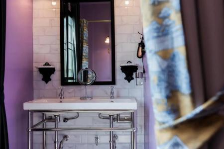 De Phanakron Boutique - 68