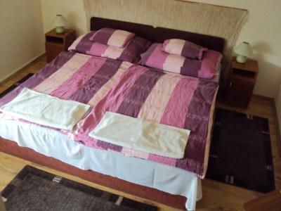 Lila Akác Panzió Esztergom - 13