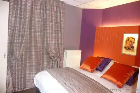 Het Gheestelic Hof - 12