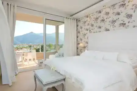 Mare Monte Small Boutique - 26
