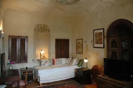 Elkep Evi Cave - 94