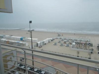 Beach Palace - 9