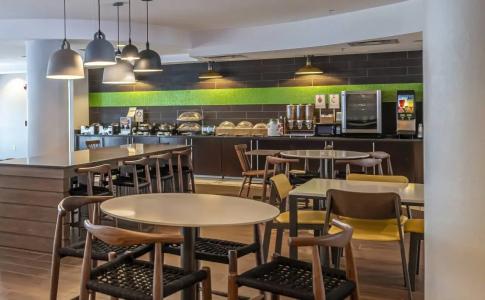 Fairfield Inn & Suites by Marriott - 23