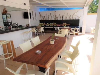 Oasis Beach Club - 16