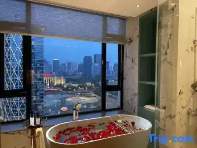 Celebrity City - 64