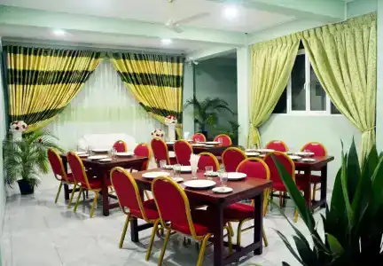 Kings Restaurant and Bar - 9