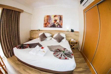 Mabrouk and Suites- Adult only - 55