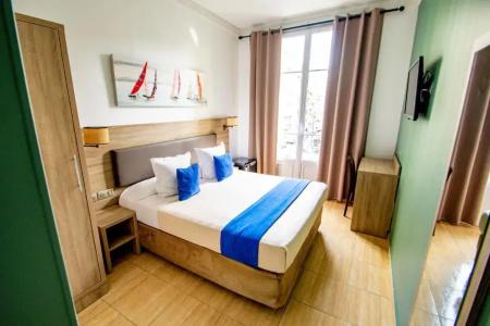 Hôtel Parisien - 119