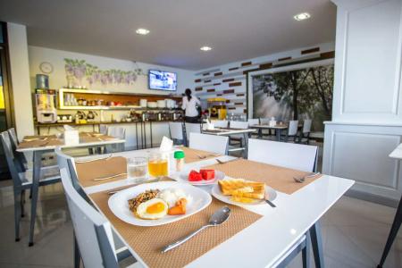 Triple B Boutique Residence - 11
