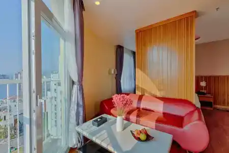 Queen's Finger Da Nang - 98