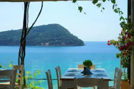 Agorastos - 11