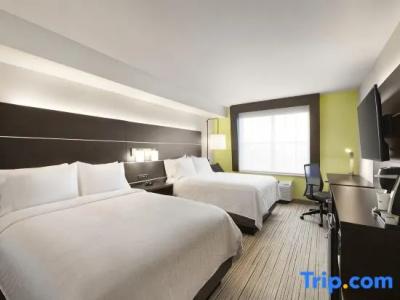 Holiday Inn Express & Suites Sarasota East, An Ihg - 30