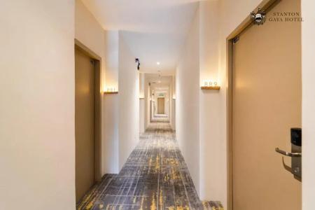 Stanton Gaya - 2