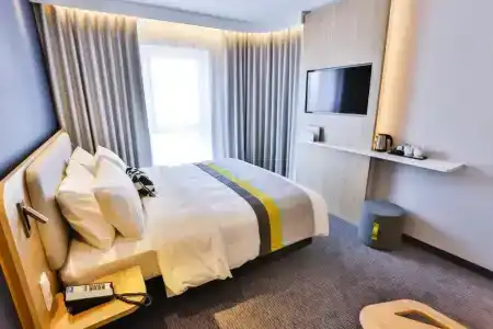 Holiday Inn Express Karlsruhe - City Park, An Ihg - 71