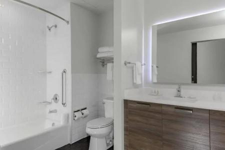 TownePlace Suites by Marriott Dallas Downtown - 7