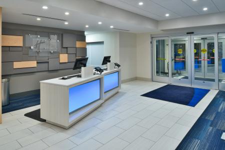 Holiday Inn Express Orlando - South Park, An Ihg - 9