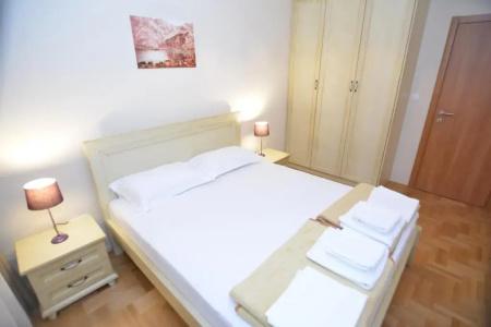 ROOMS & DOBROTSKI DVORI - 30
