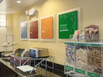 Comfort Suites Medical Center Near Six Flags - 14