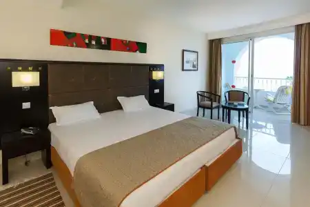 Khayam Garden Beach Resort & Spa - 4