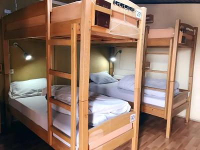 Envoy Hostel - 4