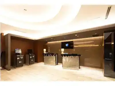 Place Ascot - 13