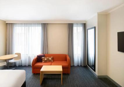 Travelodge Martin Place - 48