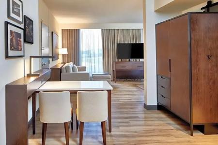 Embassy Suites by Hilton Nashville - 131