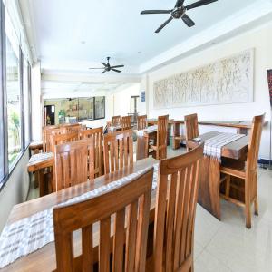 RedDoorz Plus near Mall Bali Galeria 2 - 10