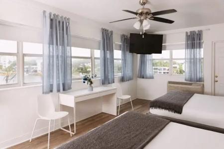 Lorraine - 121