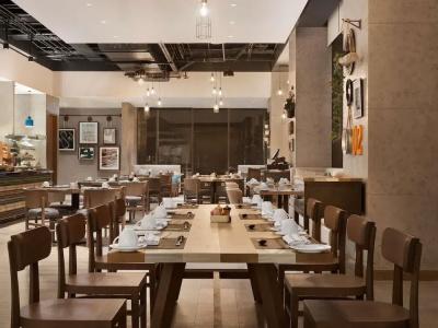 Mercure Gold District - 30
