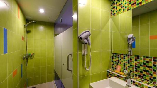 Ibis Styles Fraser Business Park - 8