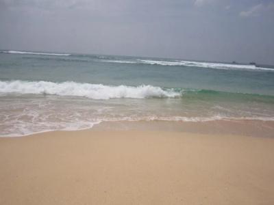 White Surfing Beach Resort - 8