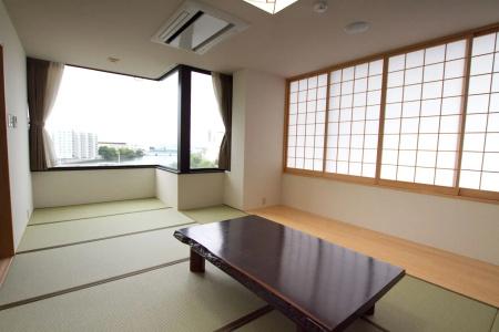 Hakata Nakasu Inn - 17