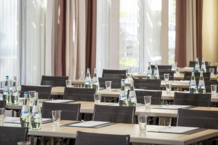 Park Inn by Radisson Köln City West - 34
