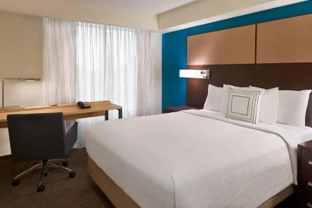 Residence Inn by Marriott Airport - 1