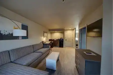 Arden Star - 27