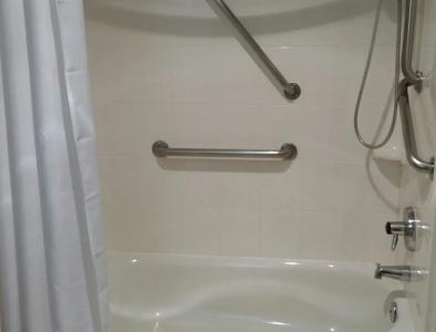 Quality Inn Grand Suites Bellingham - 8