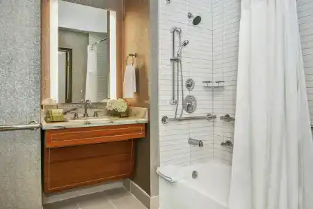 Hilton Dallas-Park Cities - 10