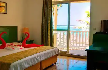 Silver Beach - 40