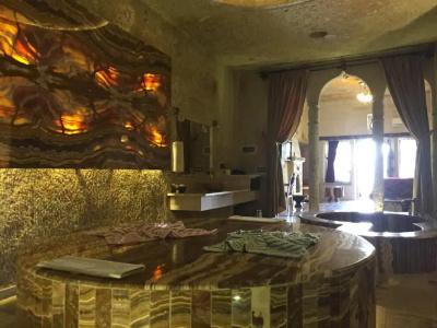 Oread Cave Suites - 260