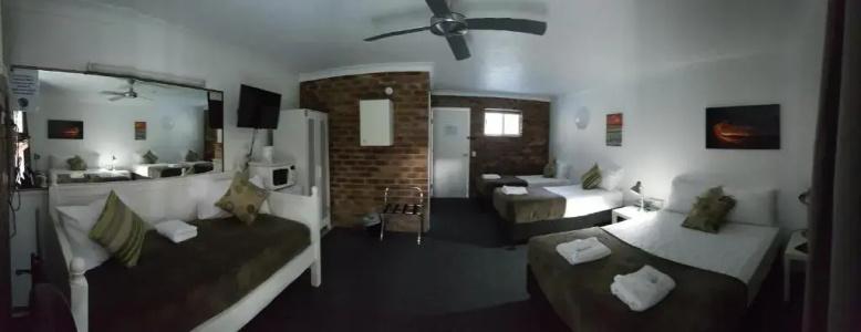 Coomera Motor Inn - 19