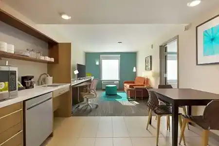 Home2 Suites By Hilton Portland Airport - 76