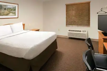 WoodSpring Suites Fort Gordon - 4
